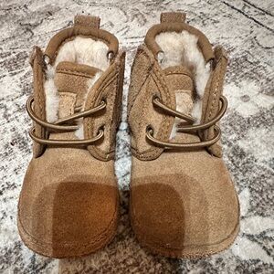 Infant UGG chukka boots
